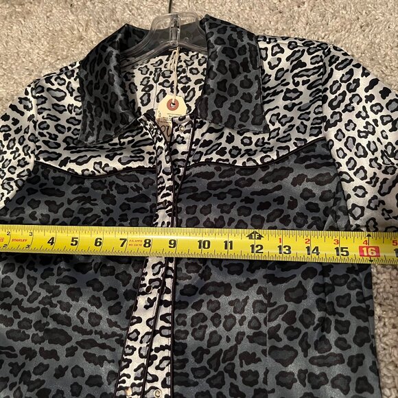 Moo Country - Silk - Snap Shacket - S - Picture 7 of 8